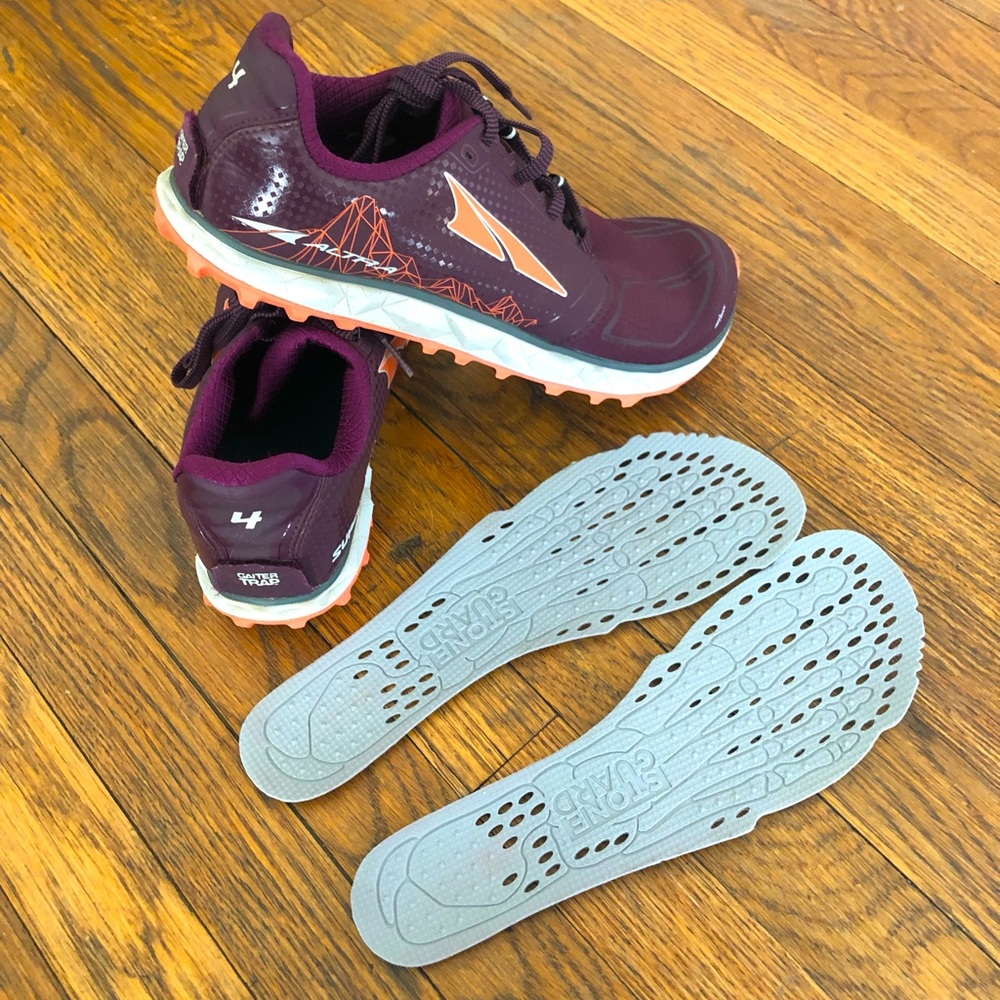 Women’s Altra Superior 4 Trail-Running Shoes- Size 8.5
